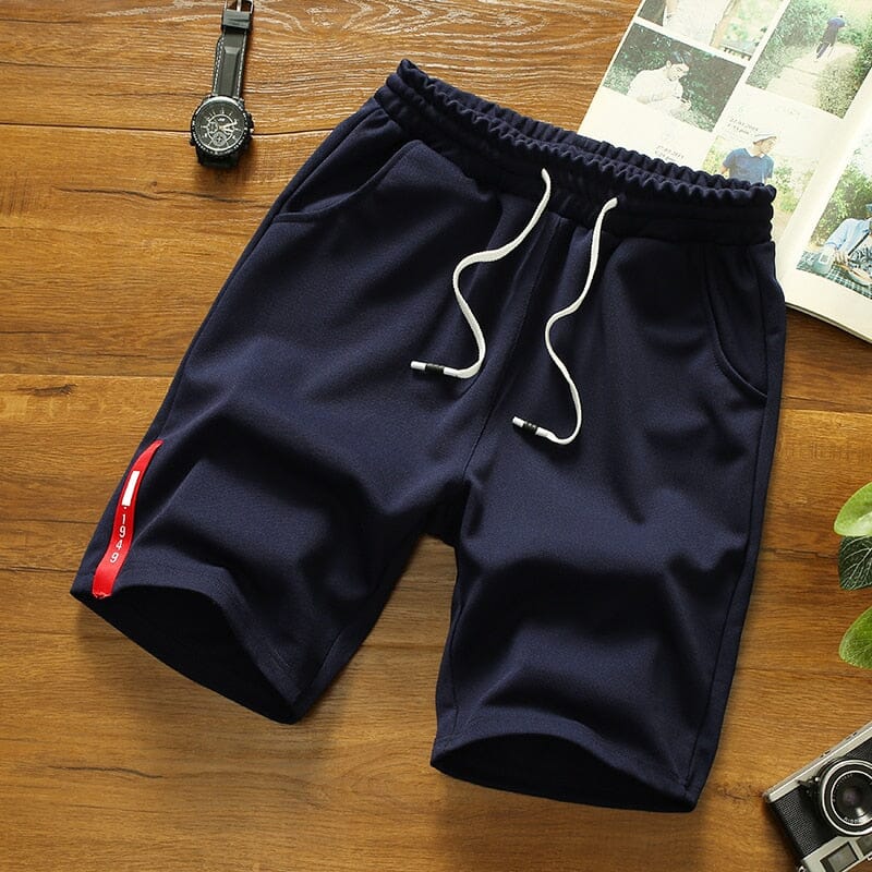 Bermuda Masculina Casual Essential Romenzi RZ518 feita em poliéster de alta qualidade, com cintura elástica, caimento moderno e estilo versátil casual.