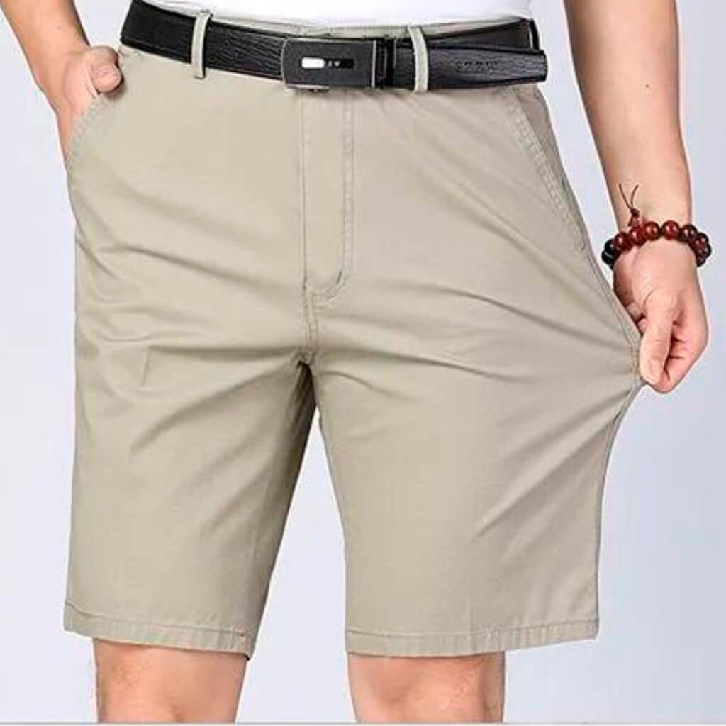 Bermuda Masculina Classic Comfort Romenzi RZ517 feita em brim premium, com caimento ajustado, resistência e design moderno que une estilo e conforto.