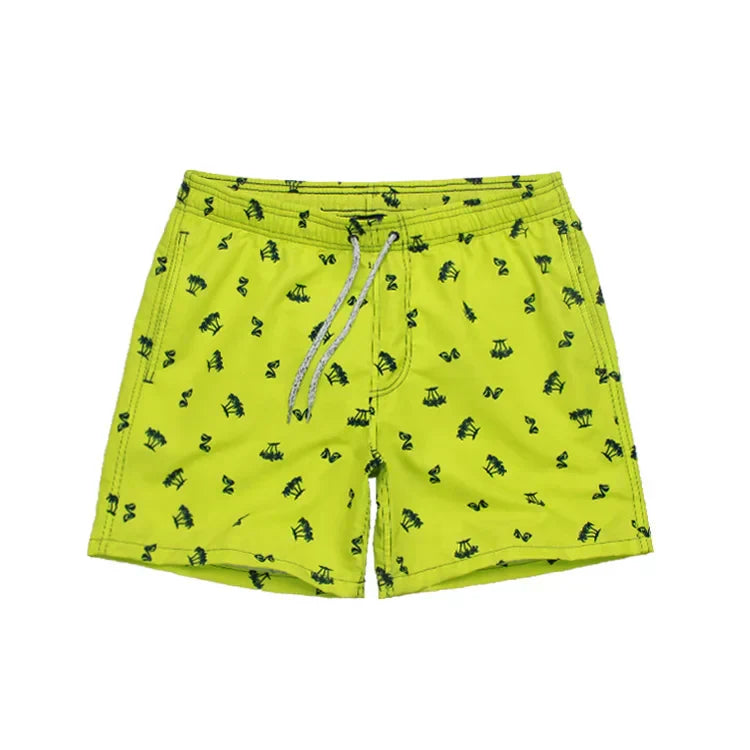 Bermuda Masculina Estampada Romenzi RZ507 em algodão premium, leve e respirável, com estampa sofisticada, ajuste perfeito e estilo versátil para dias casuais.