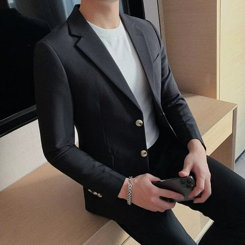Blazer Masculino Esporte Fino Romenzi RZ058 em cinza escuro, moderno e elegante para ocasiões formais e casuais.