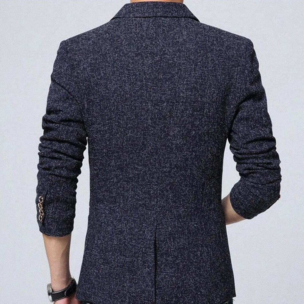 Blazer Masculino Madson Romenzi RZ057, design versátil e sofisticado. Ideal para ambientes formais e sociais, garantindo uma apresentação impecável.