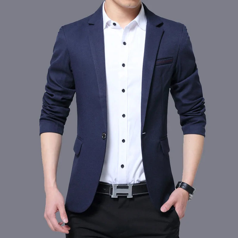 Blazer Masculino Romenzi Carlsen RZ054, feito com material de alfaiataria e costura impecável. Combina durabilidade e estilo para diversas ocasiões.