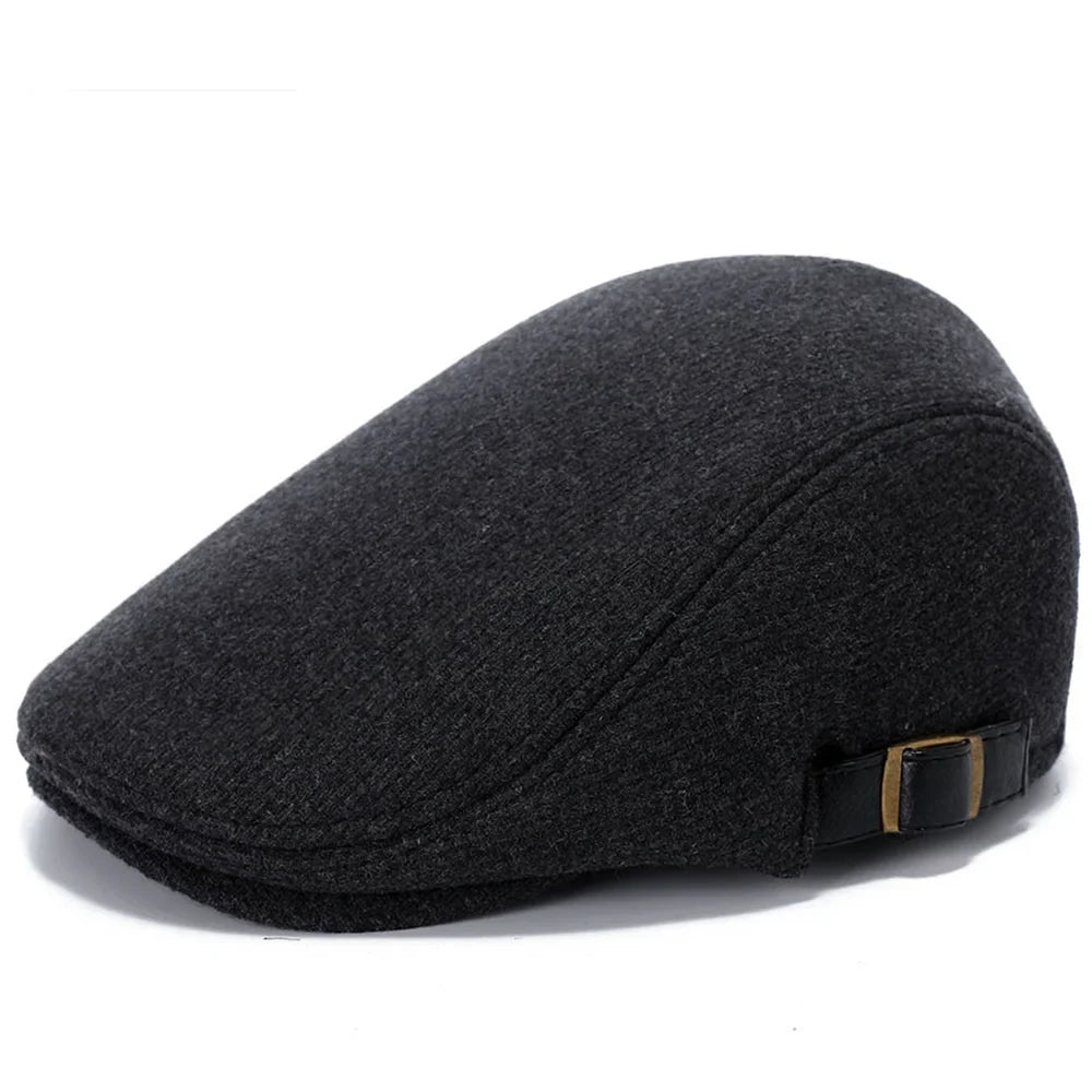 Boina Masculina Ajustável France Romenzi RZ267 com design clássico francês, confeccionada em materiais premium e ajuste interno ergonômico para máximo conforto.