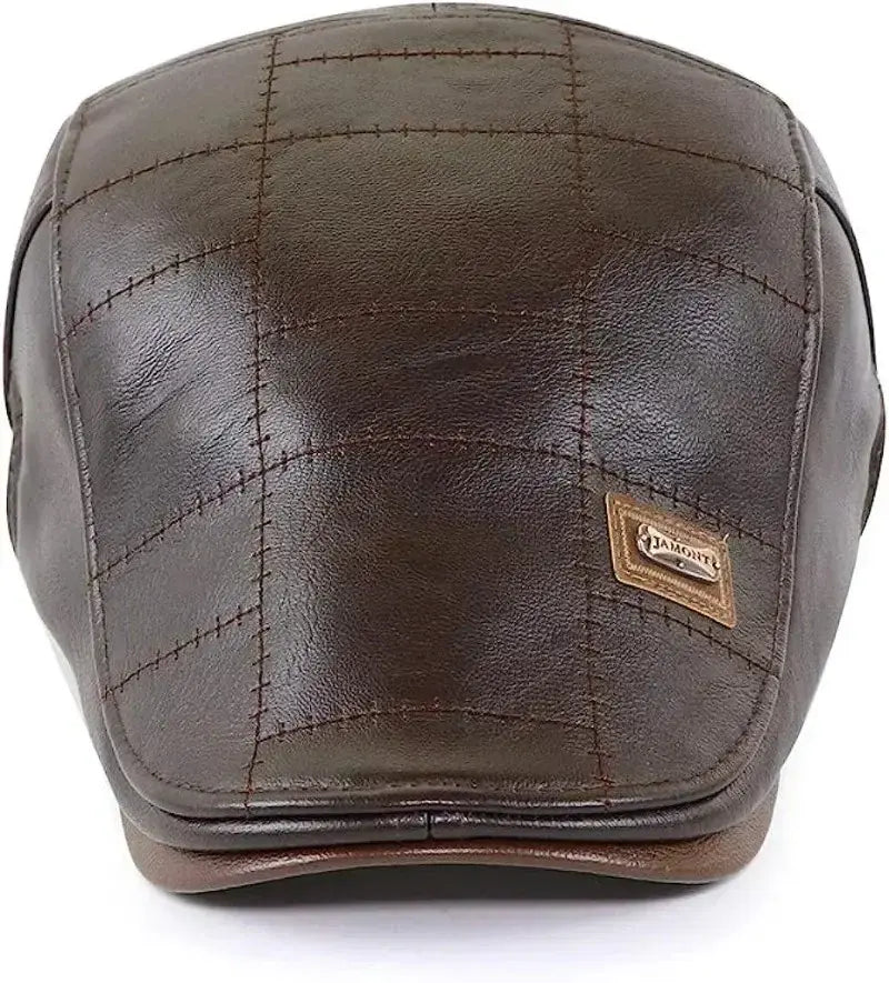 Boina Masculina de Couro Romenzi Vintage RZ268 em couro premium, design clássico italiano, ajuste ergonômico e versatilidade para looks casuais e formais.