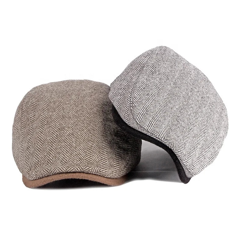 Boina Masculina Scotland Romenzi RZ266 com design clássico, materiais premium e ajuste ergonômico. Ideal para ocasiões casuais e formais com máxima sofisticação