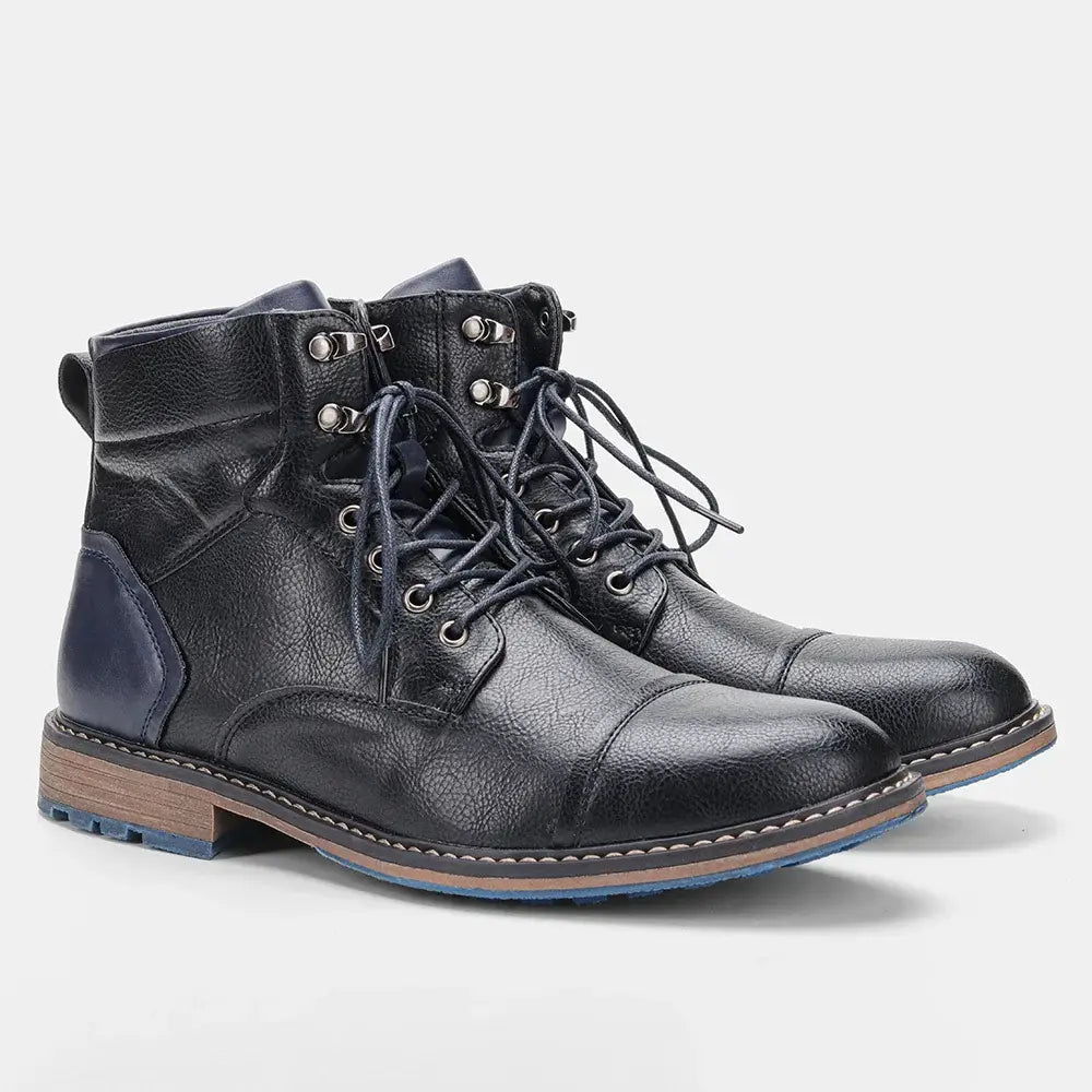 Bota Masculina de Couro Romenzi RZ284 com couro premium, solado emborrachado e design moderno. Perfeita para ambientes urbanos e aventuras.