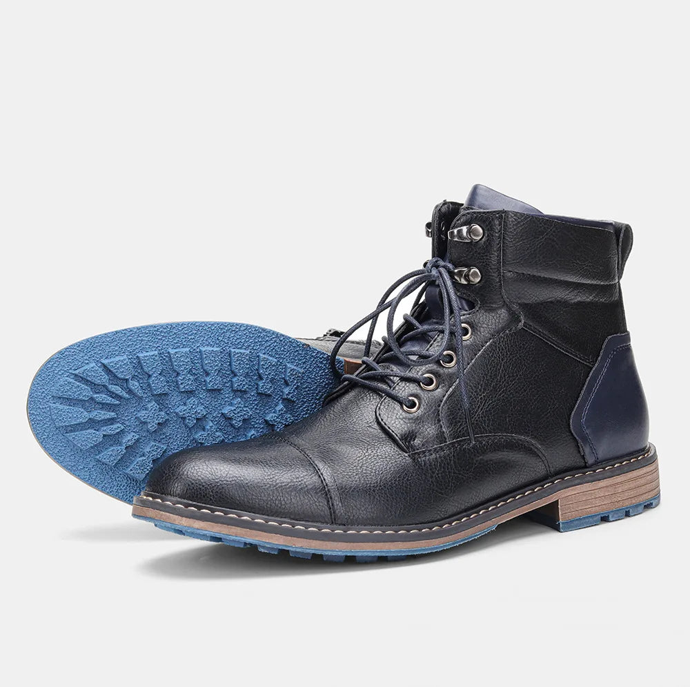 Bota Masculina de Couro Romenzi RZ284 com couro premium, solado emborrachado e design moderno. Perfeita para ambientes urbanos e aventuras.