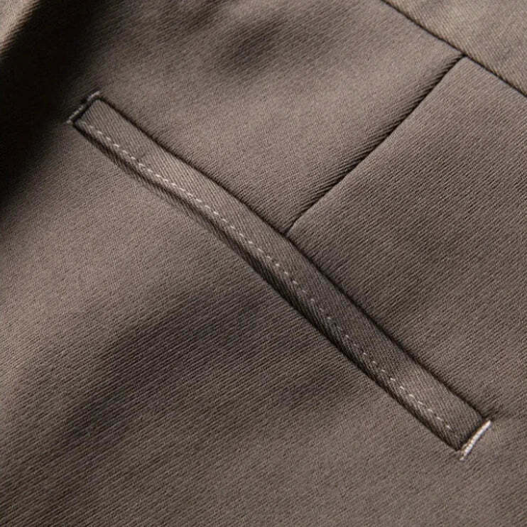 Calça Alfaiataria Masculina Slim Romenzi RZ009 – sofisticação, conforto e caimento impecável com tecido premium e corte slim fit.