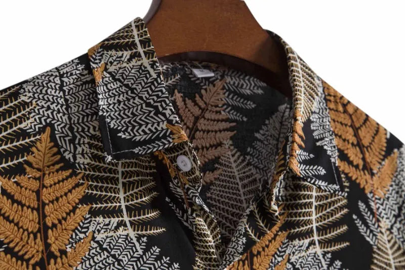 Camisa Manga Curta Romenzi Marbella RZ586 confeccionada em tecido leve e respirável, com caimento sofisticado que garante frescor, estilo e versatilidade.