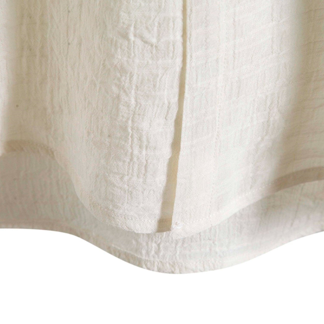 Camisa Manga Curta Romenzi Playa Off White RZ591 em tecido leve, com design sofisticado e caimento impecável para ocasiões casuais e dias ensolarados.