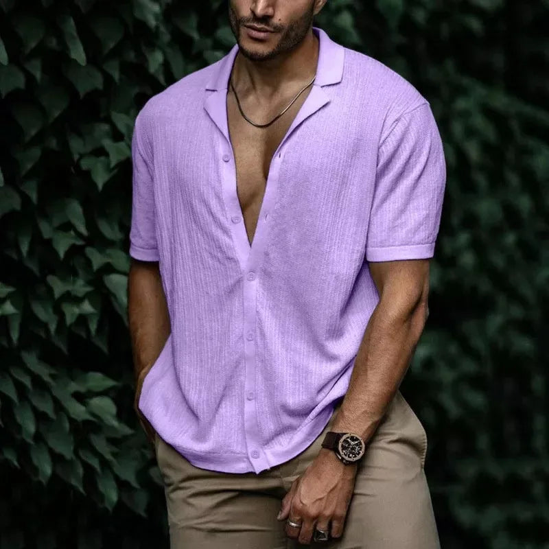 Camisa Masculina Romenzi RZ020 com design moderno, gola polo, modelagem ajustada e tecido respirável para conforto e elegância.
