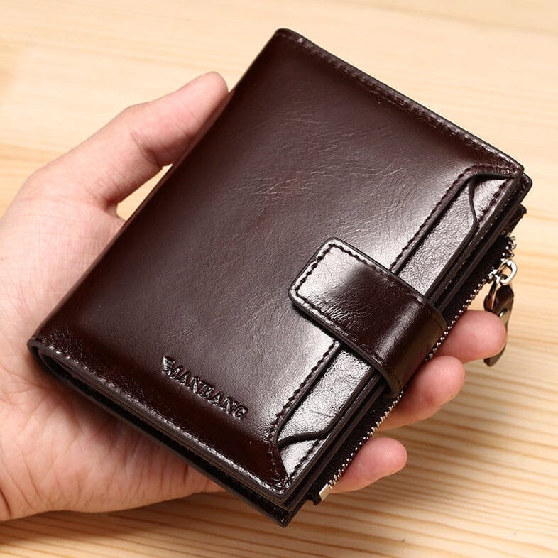 Carteira Masculina de Couro Romenzi RZ478 com zíper, porta-cartões, compartimentos internos e acabamento sofisticado em couro legítimo.