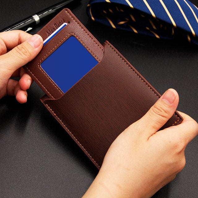 Carteira Masculina de Couro PU Wyatt Romenzi RZ480 – Design elegante, compacta, ideal para organizar documentos, cartões e CNH com estilo.