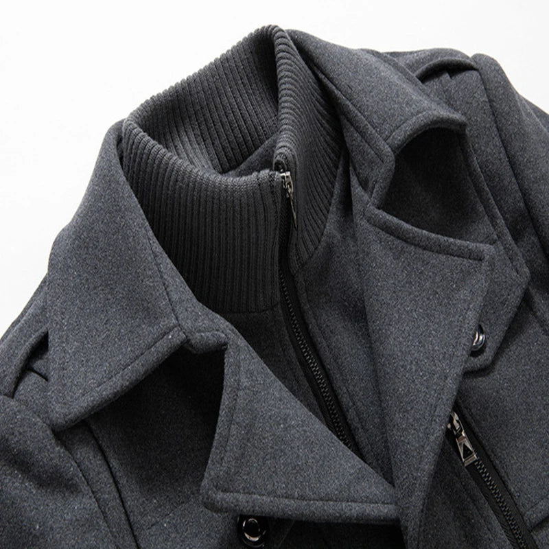 Casaco Masculino Grife Romenzi RZ124 em lã premium com design elegante, parte interna removível e corte sofisticado, perfeito para qualquer ocasião.