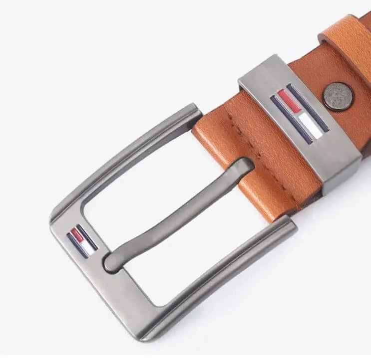 Cinto Masculino Megan Romenzi RZ340 em couro ecológico nas cores preto, caramelo e marrom com fecho durável e visual elegante.