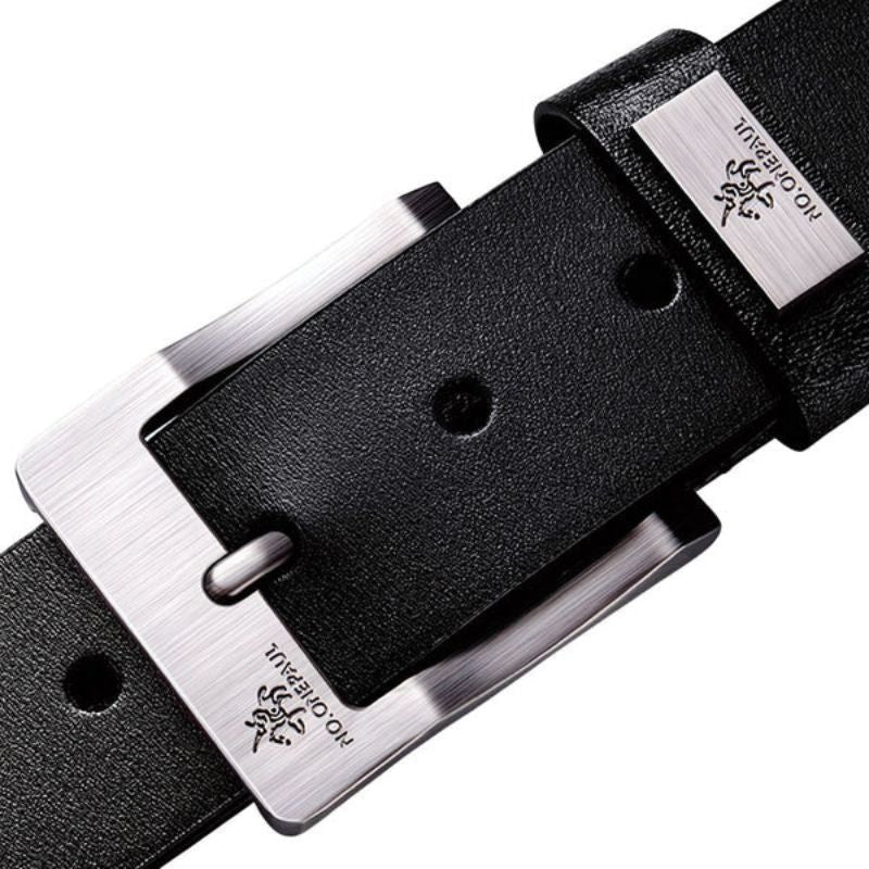 Cinto Masculino de Couro Romenzi Mens RZ475 com fivela metálica e acabamento premium, ideal para compor visuais elegantes e sofisticados.