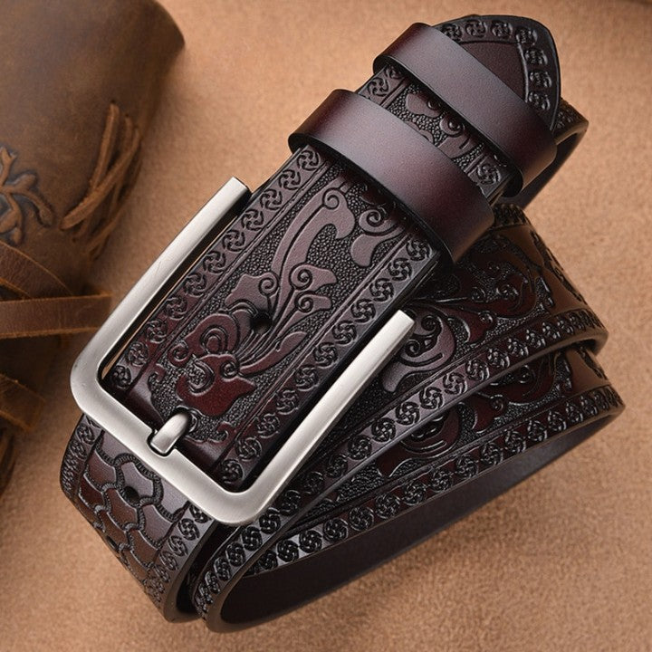 Cinto Masculino Couro Romenzi Orion RZ465 com visual elegante, couro legítimo e toque clássico para compor produções sociais e casuais com sofisticação.