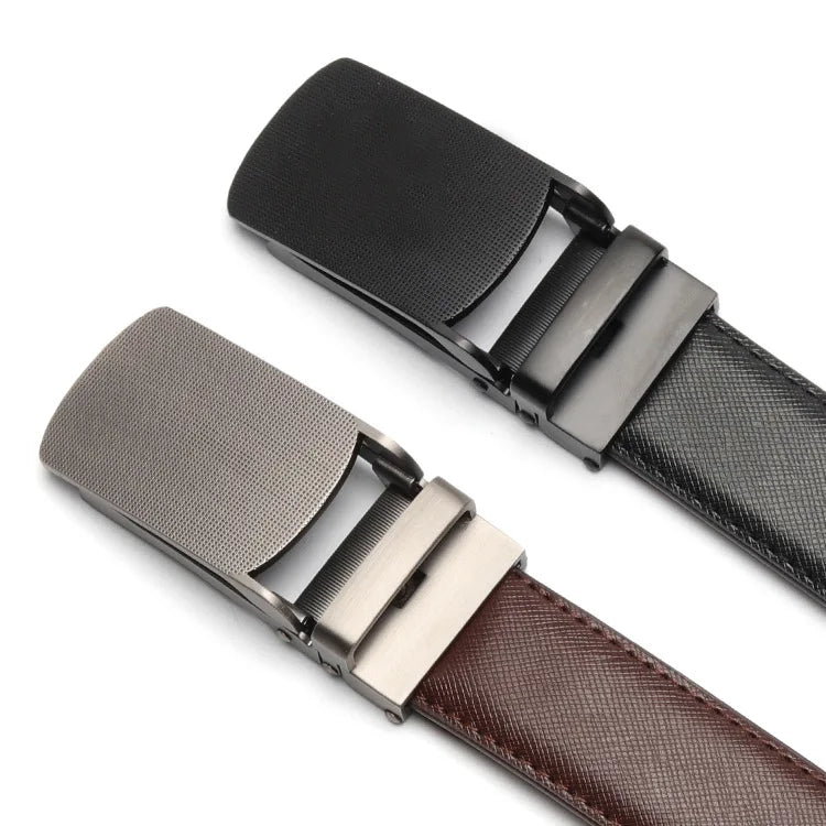 Cinto Masculino Romenzi RZ343 com fivela automática metálica, feito em couro PU nas cores preto e marrom. Estilo, praticidade e elegância.