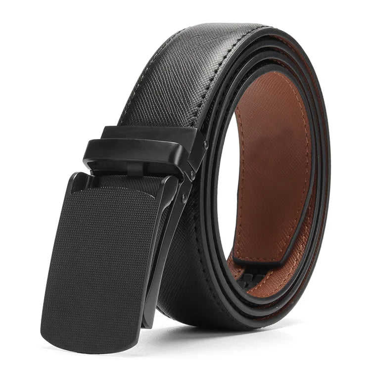Cinto Masculino Romenzi RZ343 com fivela automática metálica, feito em couro PU nas cores preto e marrom. Estilo, praticidade e elegância.