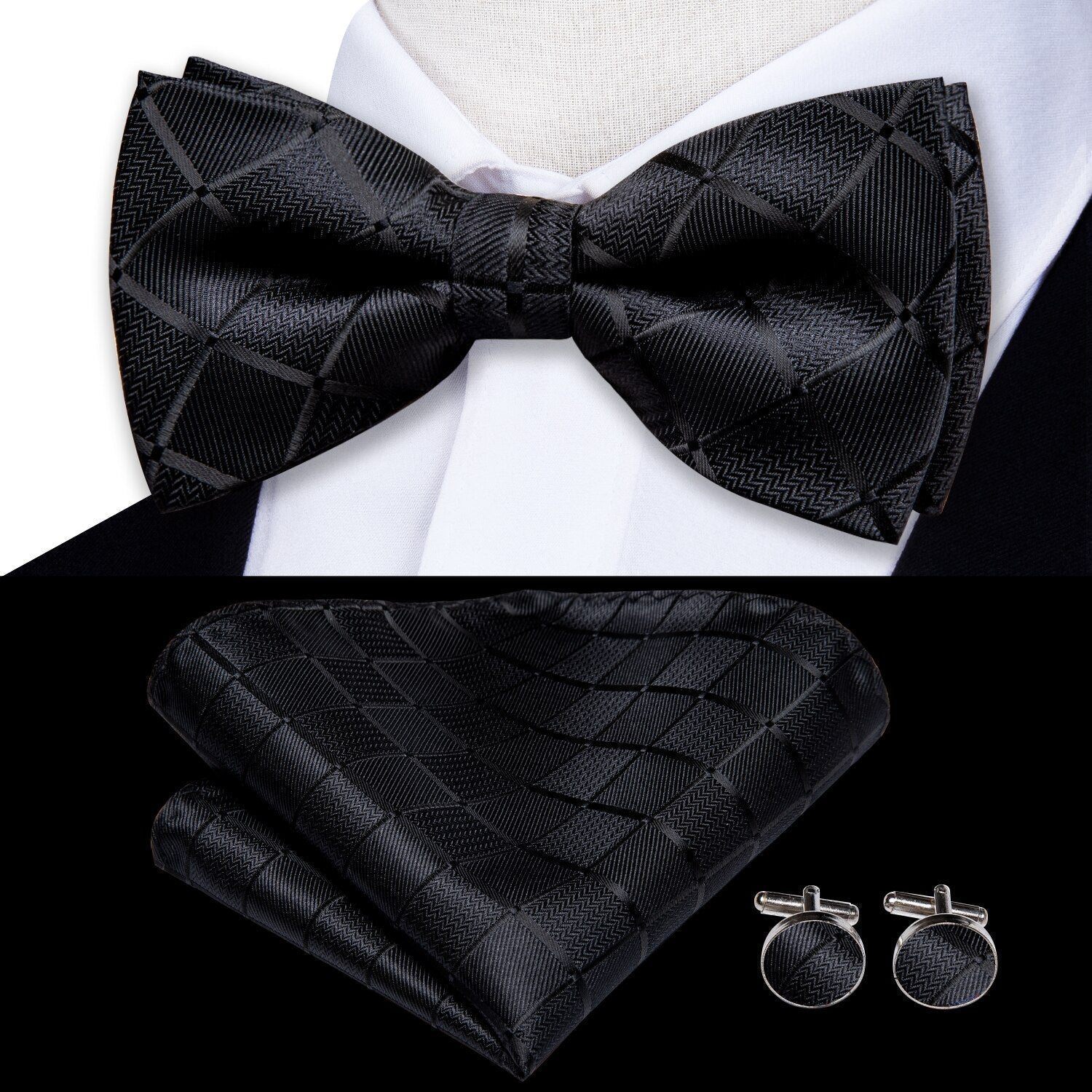Conjunto Gravata Borboleta Romenzi RZ452 com nó pronto, 2 abotoaduras e 1 lenço de bolso. Sofisticação e estilo para homens elegantes.