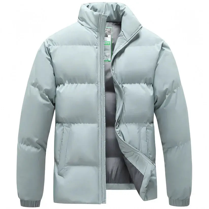 Jaqueta Acolchoada Masculina Romenzi High RZ239 com design clássico, isolamento térmico e estilo atemporal para conforto e sofisticação em dias frios.