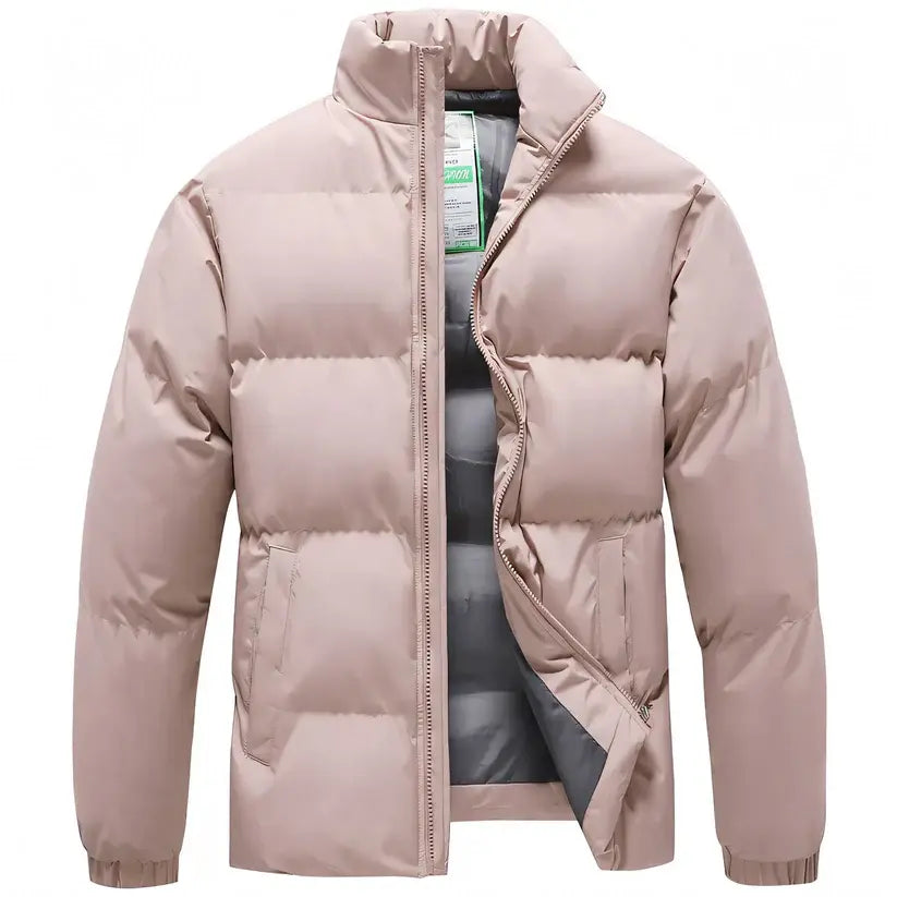 Jaqueta Acolchoada Masculina Romenzi High RZ239 com design clássico, isolamento térmico e estilo atemporal para conforto e sofisticação em dias frios.