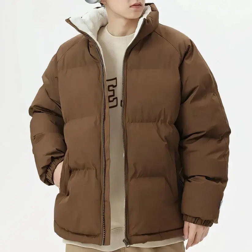 Jaqueta Bobojaco Masculina Romenzi Alpha RZ241 com design sofisticado, ajuste impecável e parte interna em lã. Ideal para conforto e estilo no inverno.