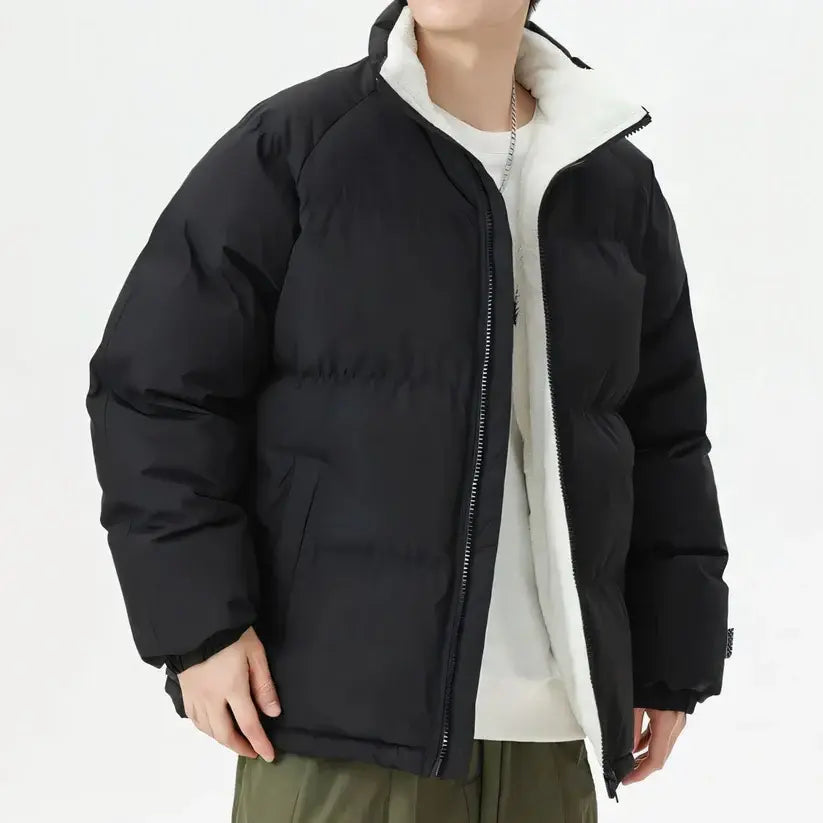 Jaqueta Bobojaco Masculina Romenzi Alpha RZ241 com design sofisticado, ajuste impecável e parte interna em lã. Ideal para conforto e estilo no inverno.