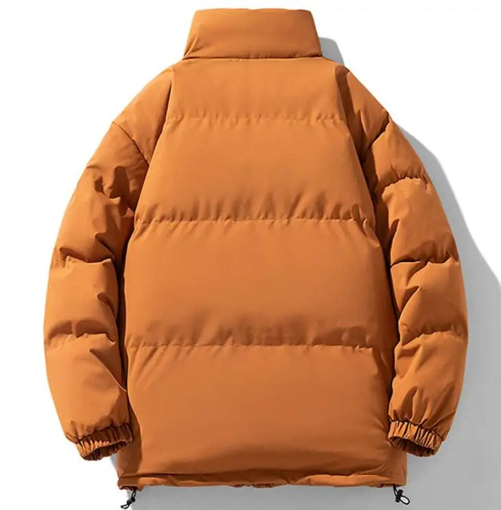 Jaqueta Bobojaco Masculina Romenzi Westcoast RZ240 com design básico e elegante. Ideal para dias frios, oferecendo conforto, proteção e durabilidade.