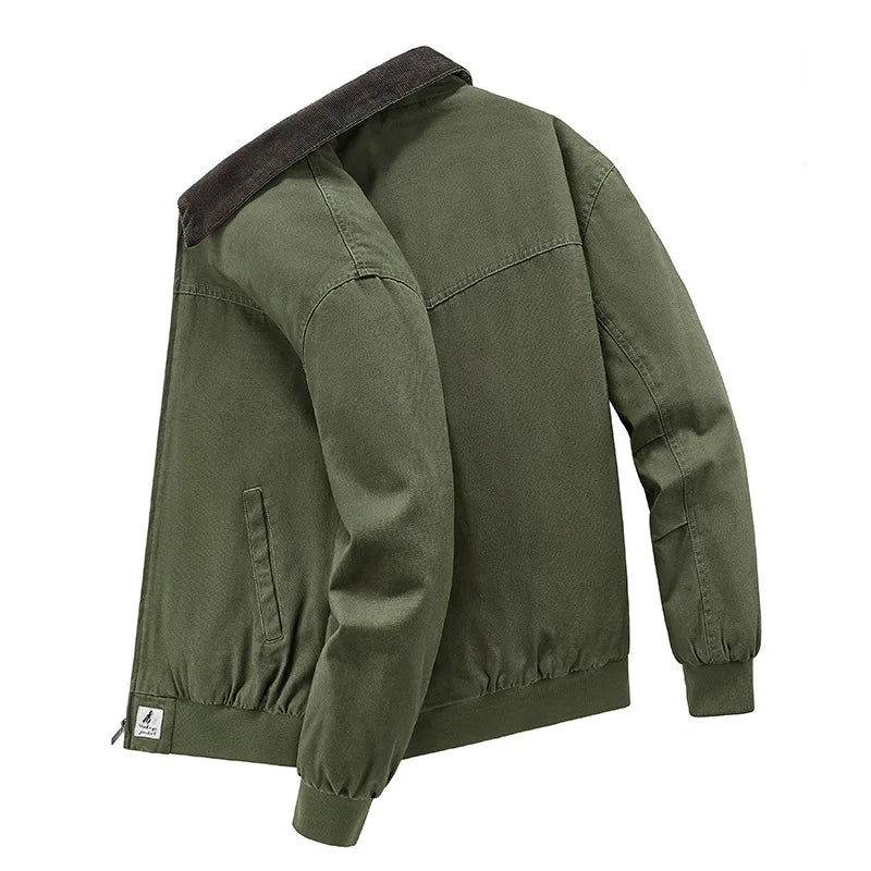 Jaqueta Bomber Vintage Masculina Romenzi RZ319 com estilo retrô, interior forrado e tecido resistente. Elegância e conforto para uso diário e especial.