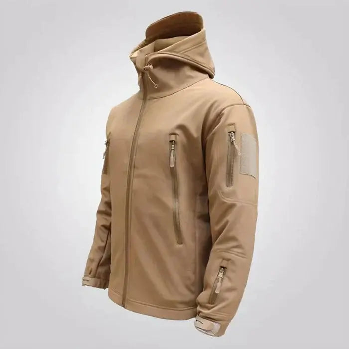 Jaqueta Impermeável Masculina Romenzi RZ165 com design moderno, impermeável e confortável para dias de chuva.