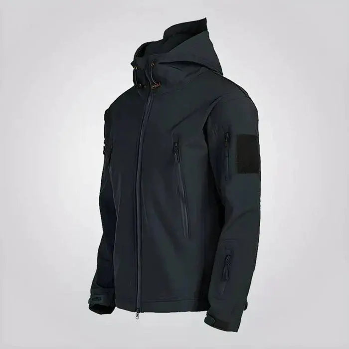 Jaqueta Impermeável Masculina Romenzi RZ165 com design moderno, impermeável e confortável para dias de chuva.