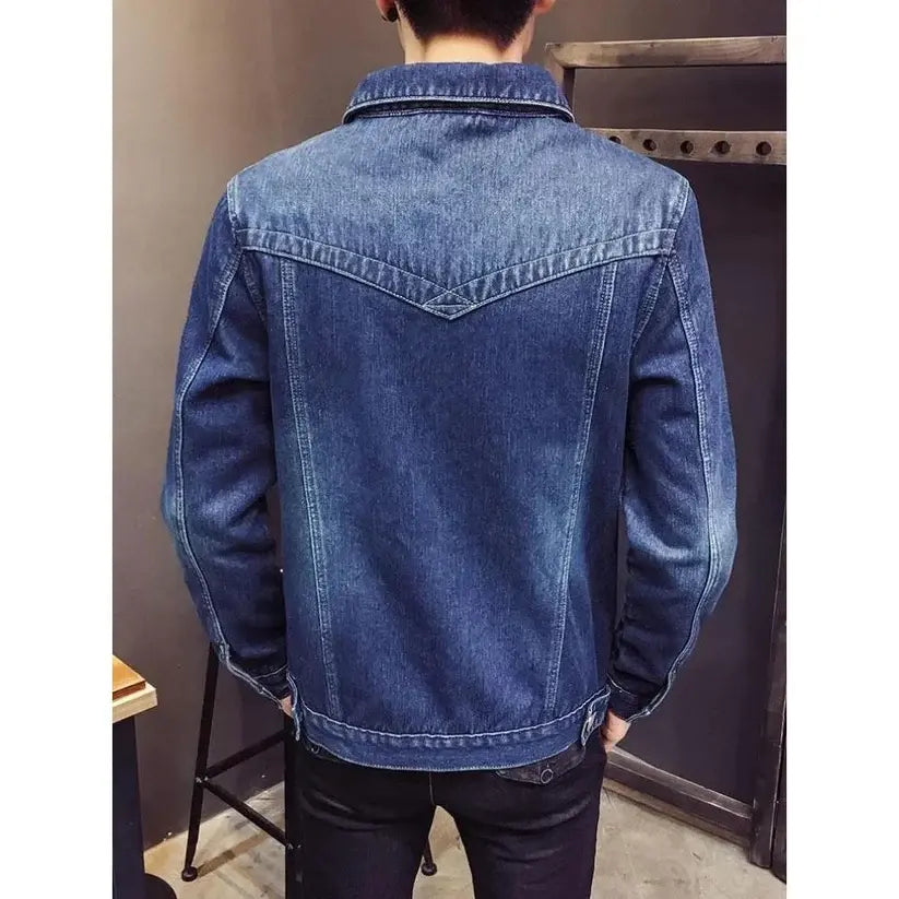 Jaqueta Jeans Masculina Romenzi Casual RZ232, design moderno, elegância e conforto com excelente isolamento térmico.