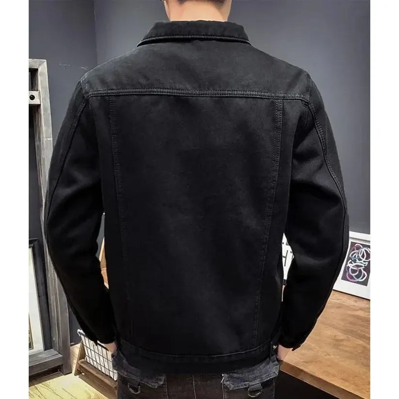 Jaqueta Jeans Masculina Romenzi Casual RZ232, design moderno, elegância e conforto com excelente isolamento térmico.