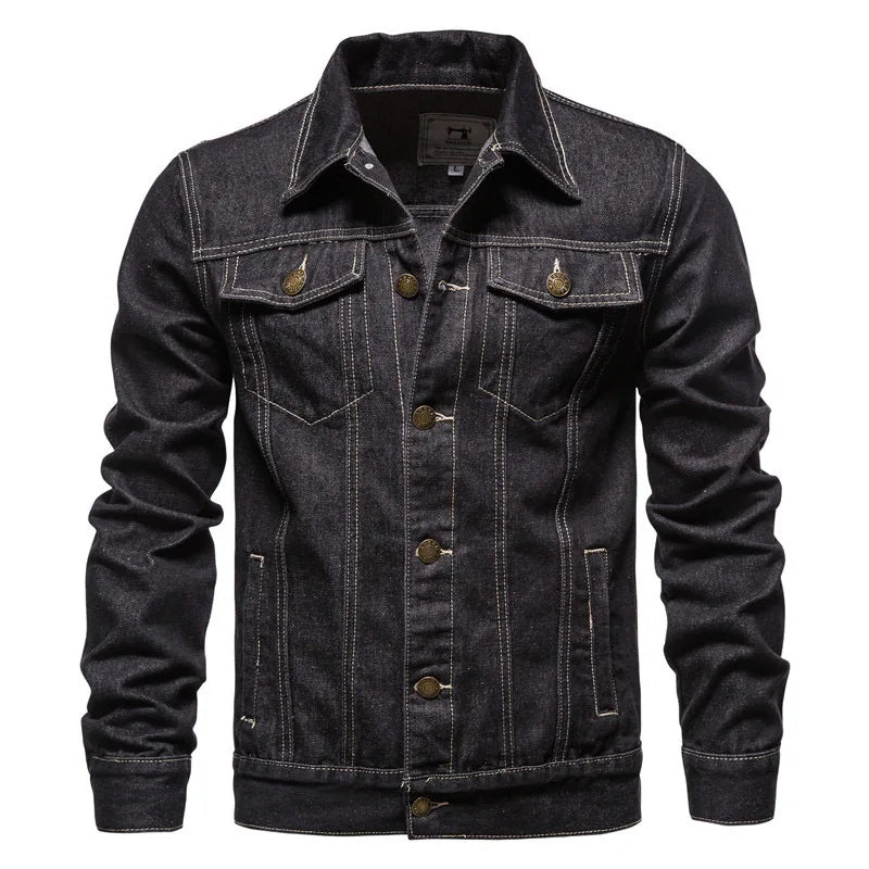 Jaqueta Jeans Masculina Romenzi Classic RZ230 com detalhes sofisticados, design atemporal e materiais de alta qualidade para versatilidade e elegância.