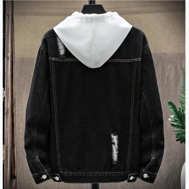Jaqueta Jeans Masculina Romenzi StreetWear RZ235, design urbano moderno, confortável e com acabamentos de alta qualidade.