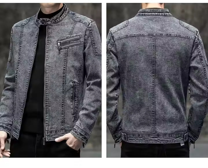 Jaqueta Jeans Masculina Romenzi Vintage RZ246 com design vintage, materiais premium e detalhes únicos. Ideal para conforto e elegância atemporal.