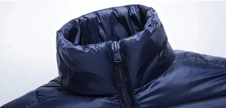 Jaqueta Masculina Bobojaco Puffed Romenzi RZ196, confortável, resistente, e ideal para os dias frios e ocasiões elegantes.