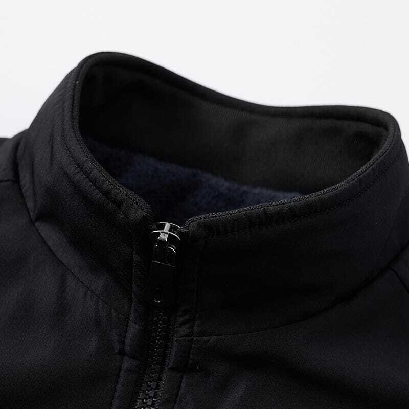 Jaqueta Masculina Cold Sweden Romenzi RZ169 com forro acolchoado, tecido macio e design resistente para proteção e estilo.