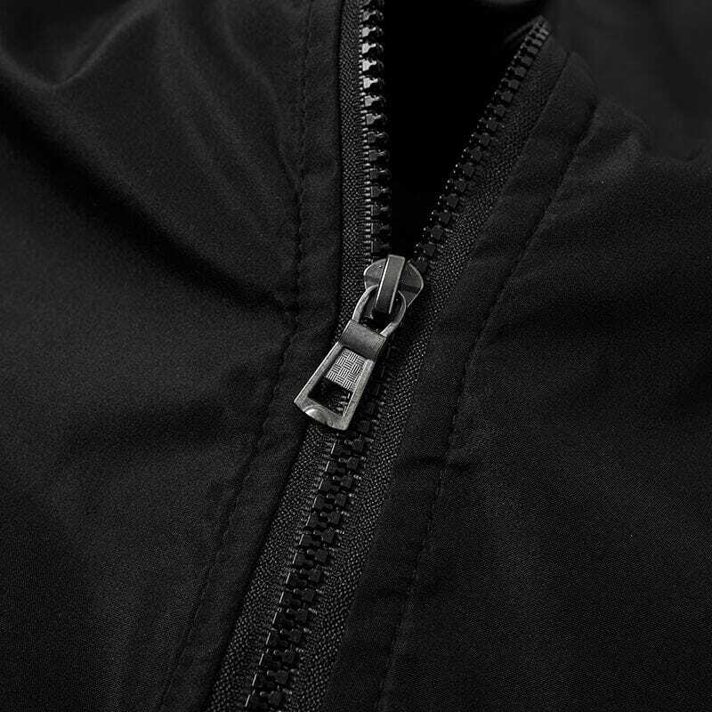 Jaqueta Masculina Cold Sweden Romenzi RZ169 com forro acolchoado, tecido macio e design resistente para proteção e estilo.