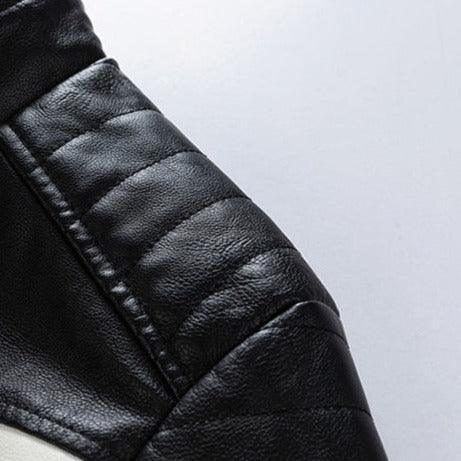 Jaqueta Masculina de Couro Original Romenzi RZ158 confeccionada em couro premium, com costuras reforçadas e design clássico e versátil.