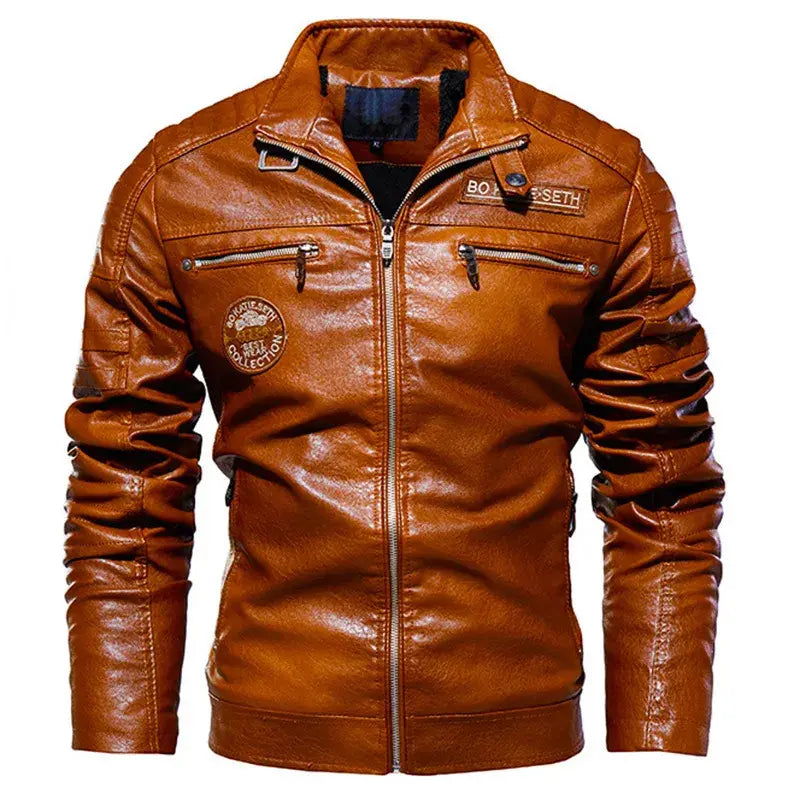 Jaqueta Masculina de Motoqueiro em Couro Romenzi RZ139 com couro de alta resistência, costuras reforçadas e interior aquecido para conforto e proteção.