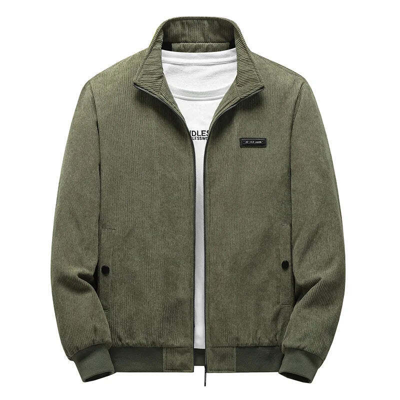 Jaqueta Masculina England Romenzi RZ177 com forro acolchoado, tecido resistente e design versátil, garantindo proteção e conforto nos dias mais frios.