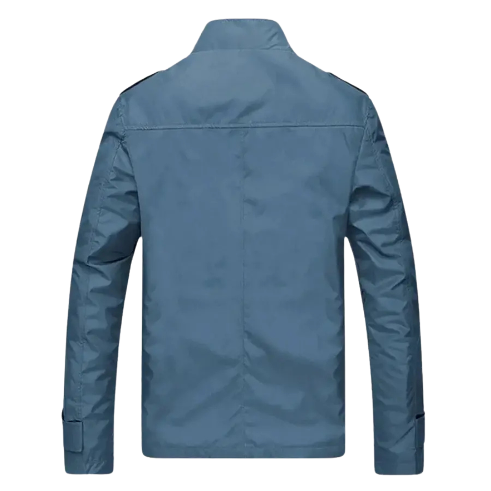 Jaqueta Masculina Forrada North Romenzi RZ208, possui design elegante, alta qualidade e conforto, com detalhes que destacam sua autenticidade.