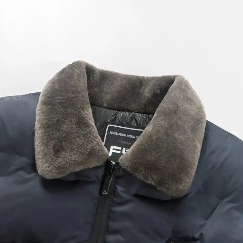 Jaqueta Masculina Norway Romenzi Winter RZ160, ideal para o inverno, com design autêntico e funcional.