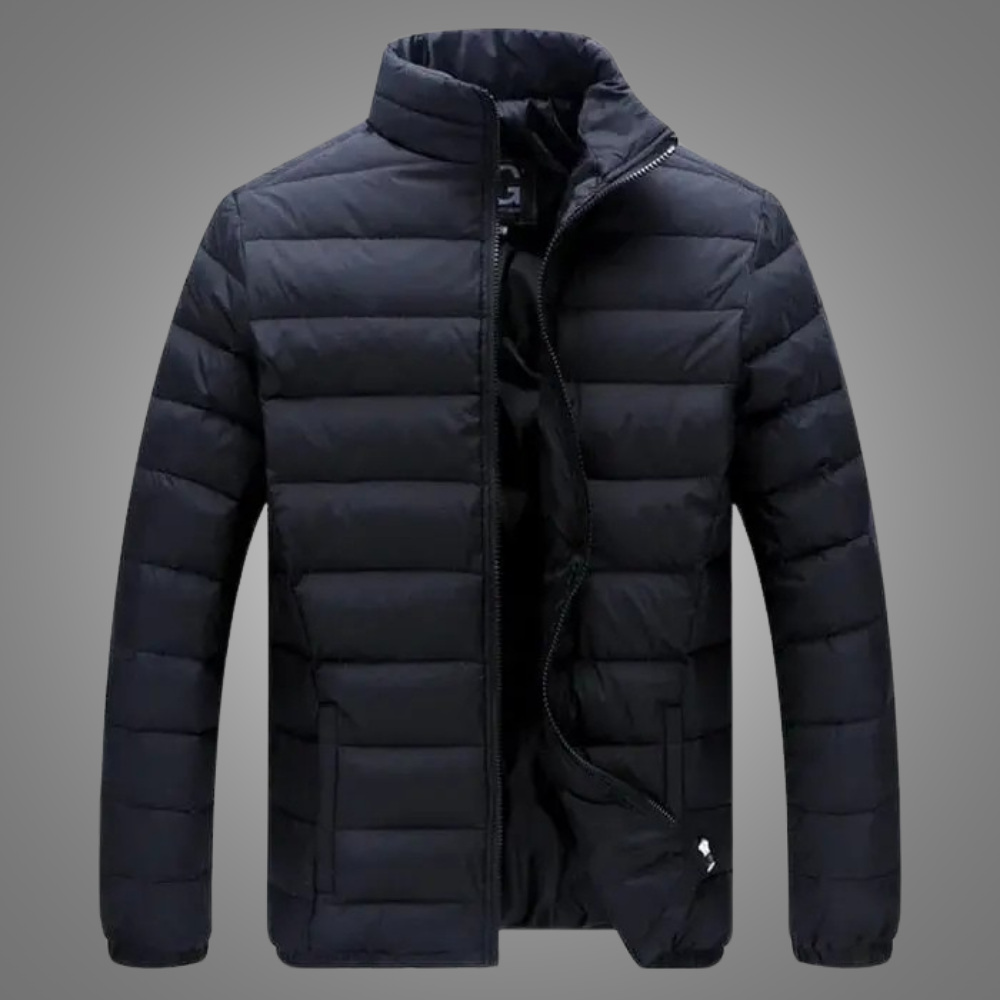 Jaqueta Masculina Outline Romenzi RZ210 em preto, destacando design elegante, isolamento térmico, zíper durável e conforto excepcional.