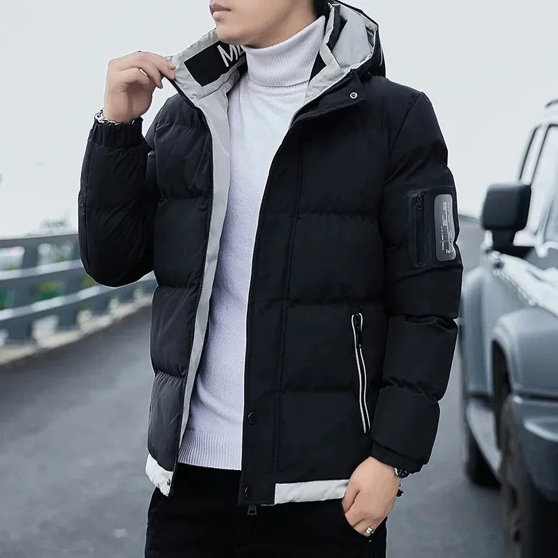 Jaqueta Masculina Puffer Extreme Romenzi RZ207, possui um design moderno, forro acolchoado para excelente isolamento térmico e máximo conforto.