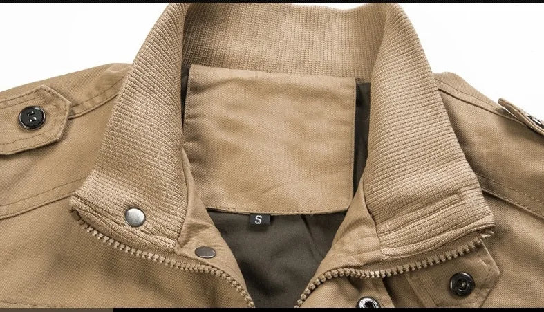Jaqueta Masculina Romenzi Teun RZ131 com design refinado, materiais premium e acabamento de alta qualidade, perfeita para estilo e durabilidade.