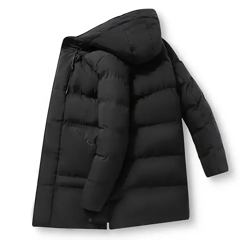 Jaqueta Puffer Longa Masculina Romenzi RZ135 com tecido premium, impermeável e detalhes refinados, perfeita para conforto e proteção contra o frio.