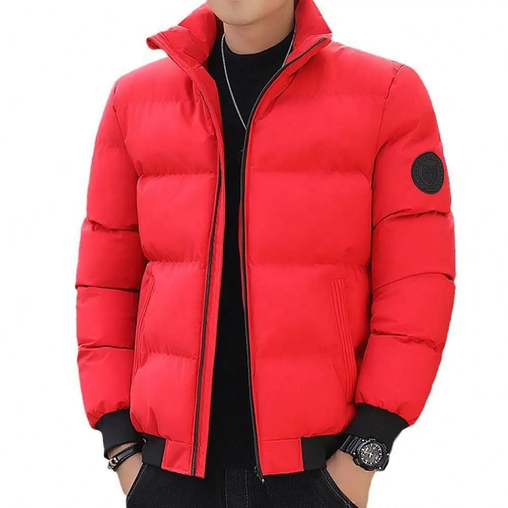 Jaqueta Puffer Masculina Romenzi RZ320 com enchimento térmico, design ergonômico e bolsos funcionais. Ideal para proteção e conforto em climas frios.